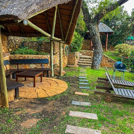 Bali At Scenic Haven Lodge In Хартбиспурт Экстерьер фото