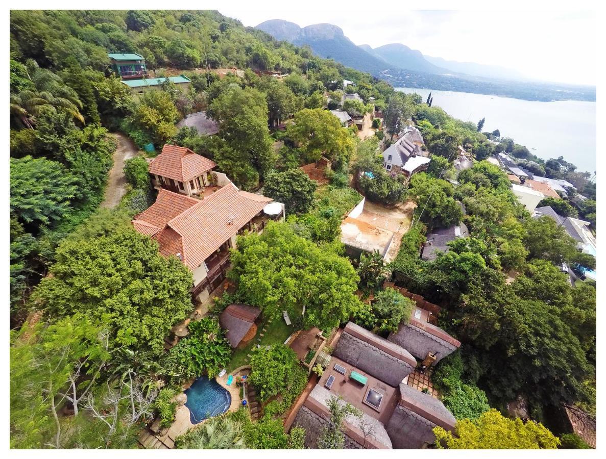 Bali At Scenic Haven Lodge In Хартбиспурт Экстерьер фото