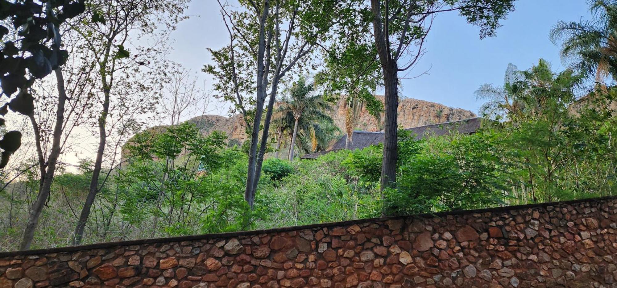 Bali At Scenic Haven Lodge In Хартбиспурт Экстерьер фото