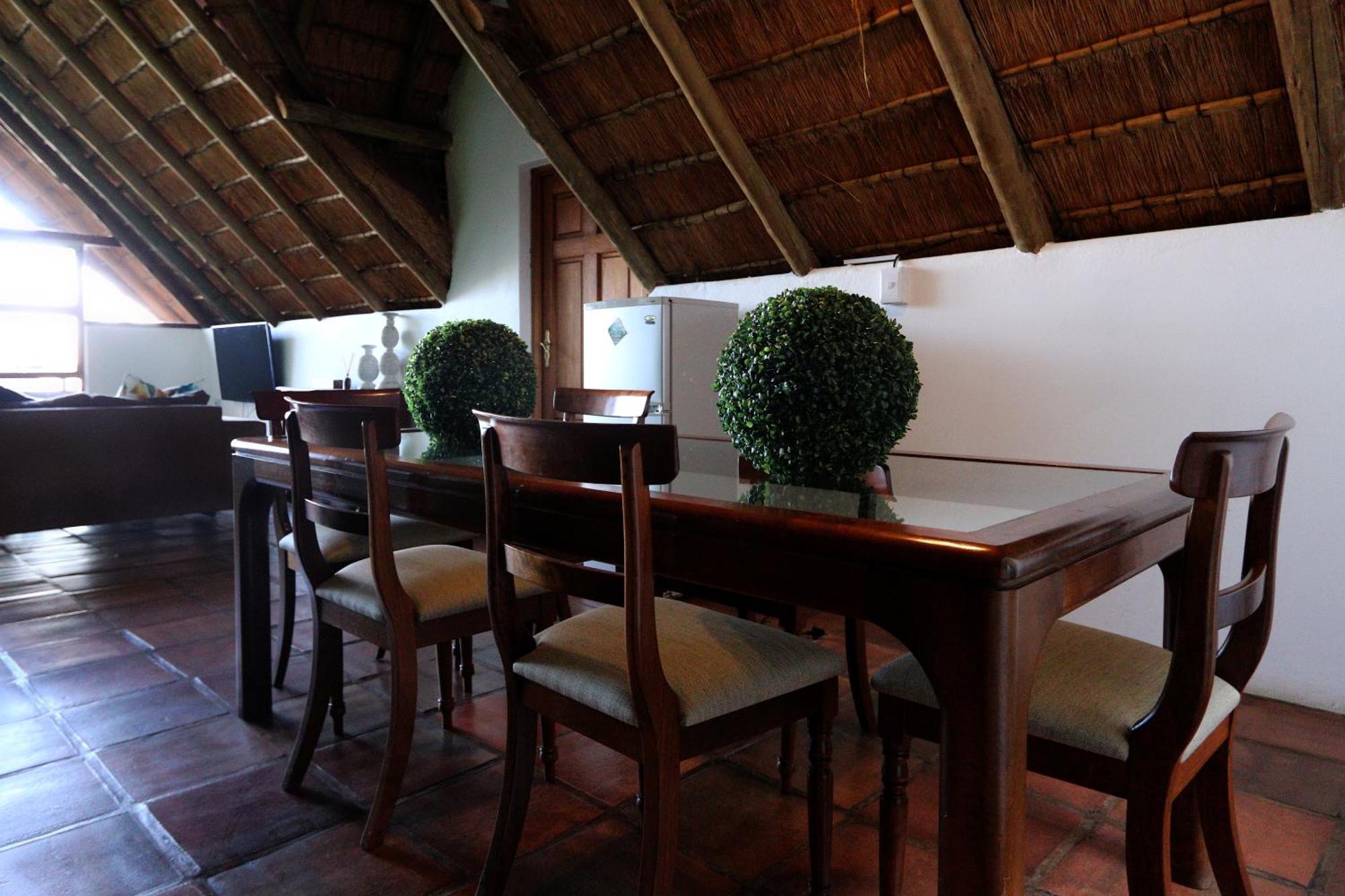 Bali At Scenic Haven Lodge In Хартбиспурт Экстерьер фото